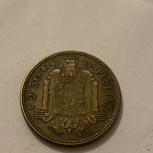 2.50 pesetas 1953 Francisco Franco Caudillo 19/56 In Stars - Picture 2 of 2