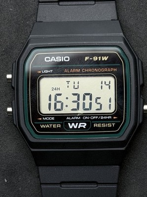 Vintage New CASIO F-91W Men s 38mm Digital Quartz Watch Gray Case Black Strap