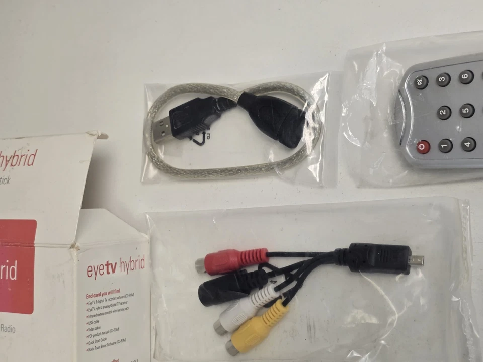 Elgato EyeTV Hybrid TV Stick for Mac or PC HDTV & Analog TV With Box - Image 4 of 4