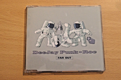 Deejay Punk-Roc   Far Out CDS (1998) VGC.