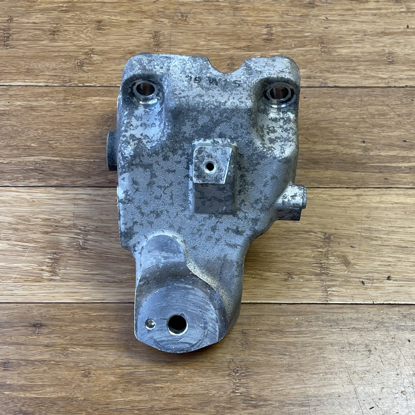 2015-2018 Ferrari California T Left Engine Arm Motor Mount OEM Bracket Support