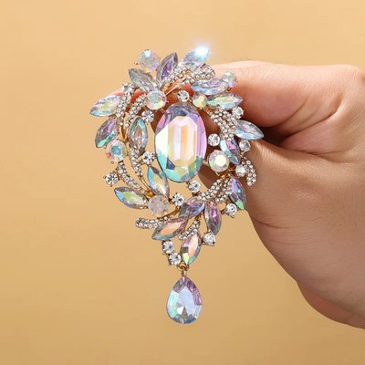 High-end Shiny Rhinestone Brooch Crystal Corsage Pin Women's Clothing Accessory
