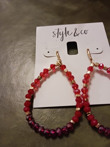 STYLE & CO Red, Beaded, Goldtone Dangle Earrings New! - Picture 2 of 3