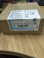 ONE NEW Siemens 3RV6411-1JA10 10A Plc Module