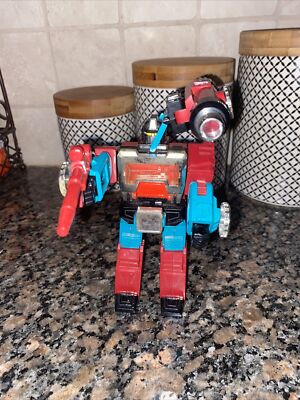 1984 Takara G1 Transformers Perceptor Microscope and Accessories