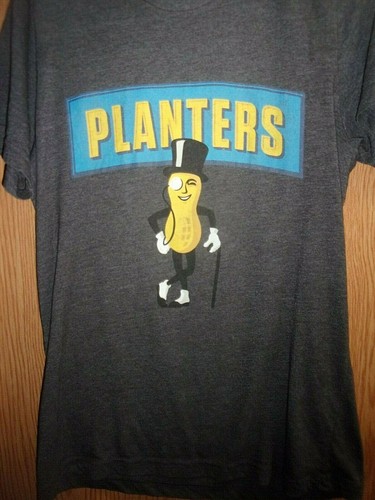 PLANTERS PEANUTS gray M t shirt