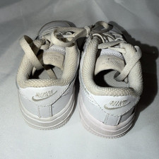 Nike Air Force 1 Kids Low Top Lace-Up Leather Sneakers White US 6C DH2926-111