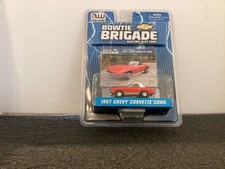 AUTOWORLD XTRACTION HO SLOT CAR 1967 CHEVY CORVETTE RED