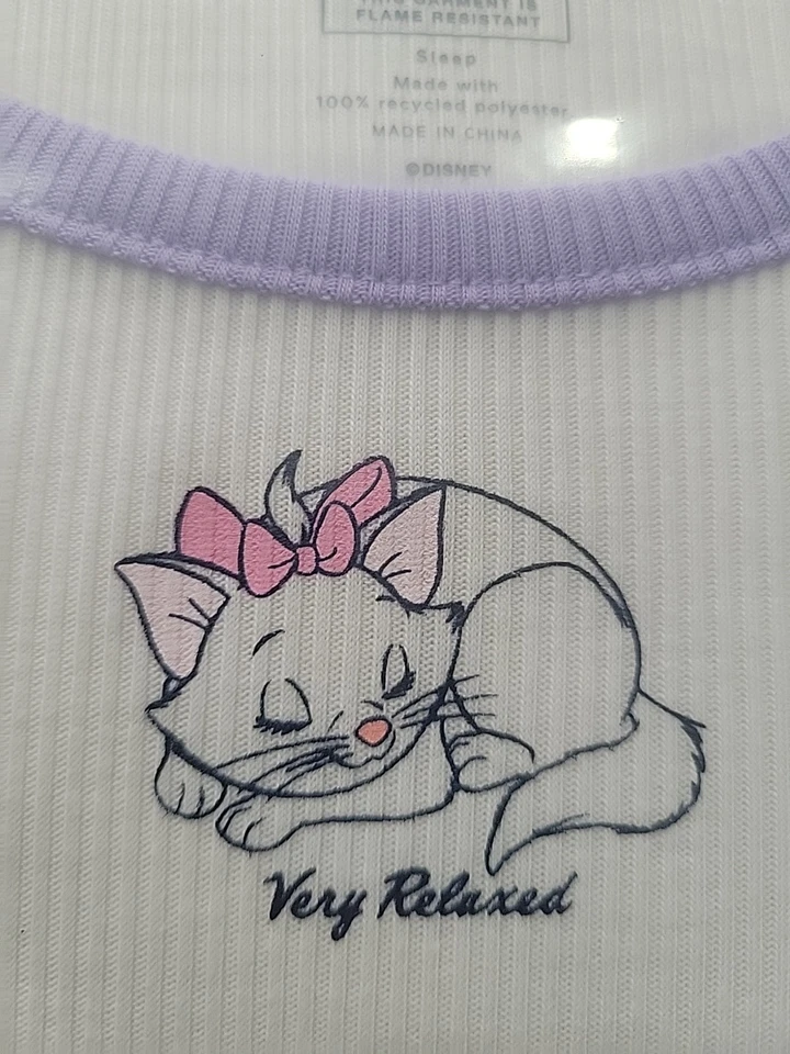 Conjunto curto Gap × Disney Kids PJ reciclado. Ajuste solto tamanho 12.  Gato - Imagem 4 de 4