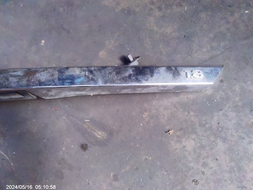 VAUXHALL ASTRA H MK5 54-10 TWIN TOP 1.8 CHROME BOOT STRIP #PM20 - Picture 3 of 5