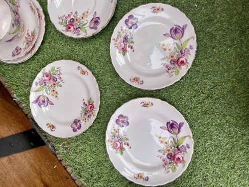 🍃 Vintage Tuscan Fine English Bone China Tea Set – “Montrose” Floral Elegance - Picture 13 of 20