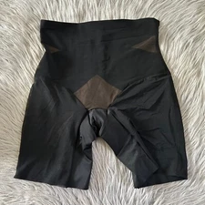 HoneyLove Short All Over Sculpt Womens Size Medium Black Shapewear Bottoms