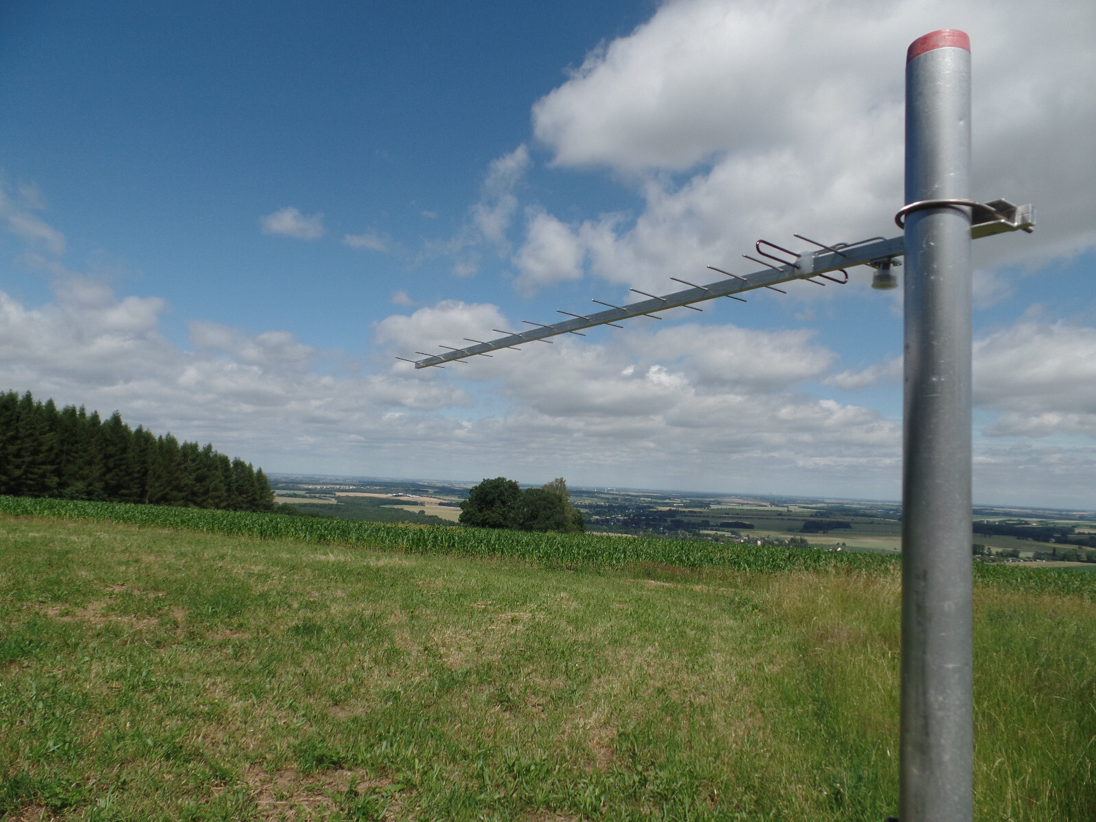 Super 13 cm ATV und WLAN Yagi Richtantenne 17 Elemente 16,5dB 18,7dBi N-Buchse.