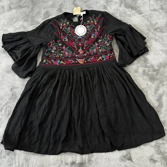 umgee black embroidered dress Umgee Velvet Mini Dress with Floral Embroidery in Black M