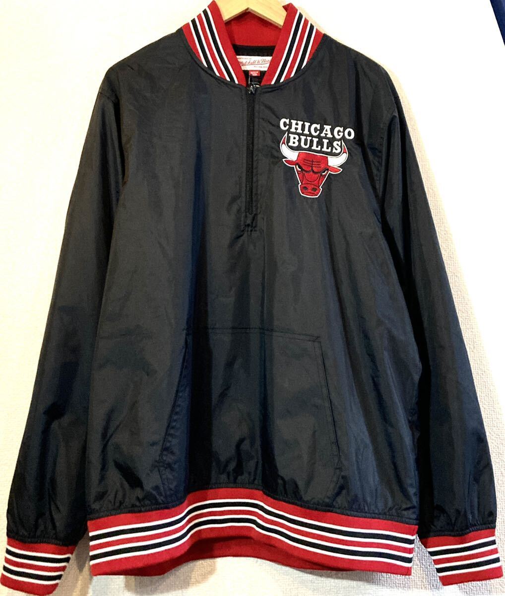 Mitchell Ness NBA Chicago Bulls Stajan Nylon Pullover Jacket USA