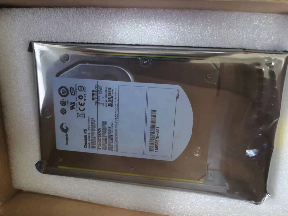 EMC DMX 101-000-102 400GB 10K RPM 118032576-A01 ST3400755FCV Hard Disk Drives - Image 4 of 4