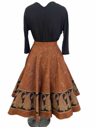 VINTAGE True 50s Full Circle Skirt MADALYN MILLER Orange Paisley Wool Felt LARGE - Zdjęcie 1 z 11