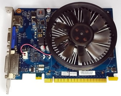 PCIe x16 Grafikkarte Medion GeForce GTX 750, 1 GB GDDR5, VGA DVI HDMI, gebraucht