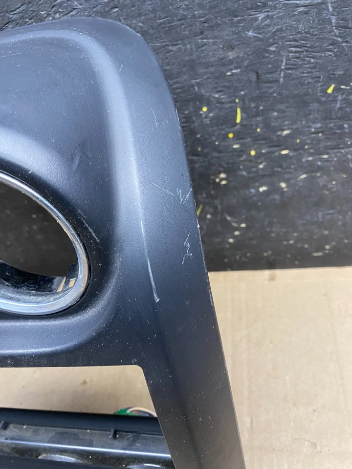 2011 to 2017 Jeep Compass Dash Climate Temperature Control Radio Bezel u4895 DG - Image 4 of 4