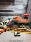 Vintage 1972 Fisher Price Play Family Airport Little People 996~Plane/Helicopter