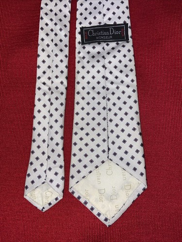 CHRISTIAN DIOR Monsieur FRENCH DESIGNER Skinny SILK TIE - Picture 2 of 2