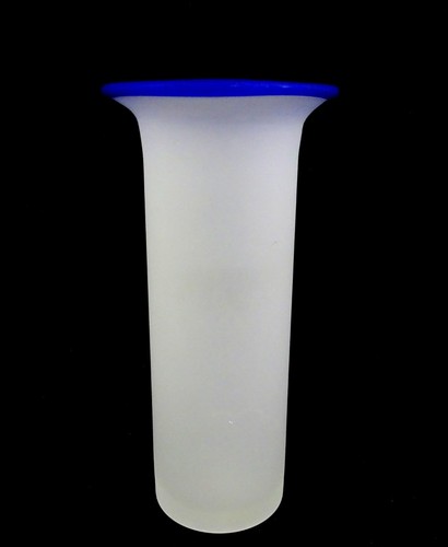 AAC-American Asian Commerce Art Glass Cobalt Trim Satin Finish 10 1/2" Vase 1990 - Picture 7 of 7
