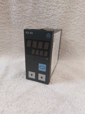 PMA KS 40 Typ: 9404 407 44001Temperaturregler Digitalanzeige