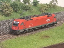 ROCO 62486  TAURUS ÖBB 1216 001 - EINZELSTÜCK - PATINIERT - ZUGERÜSTET