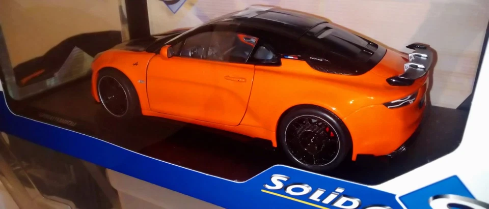 SOLIDO 1:18 S1801629 ALPINE RENAULT A110R RADICALE ORANGE COBALT 2024 - Immagine 3 di 4