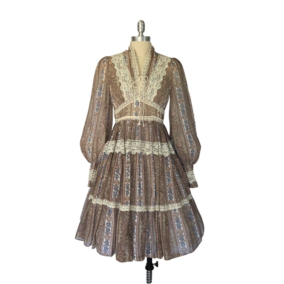 Mini Vestido Corsé Gunne Sax Vintage Años 70 Talla 9 S Paisley Festival Encaje Calicó Foto 2 de 4