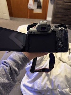 Canon EOS Rebel T8i DSLR Camera Bundle + 3 Lenses, Bag, Battery, chargers.