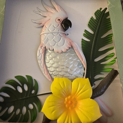 Parrot Wall Decor 18''