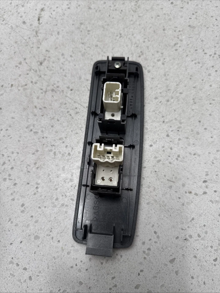 1998-2000 Toyota Rav4 Driver Left Door Master Power Window Switch - Image 3 of 4