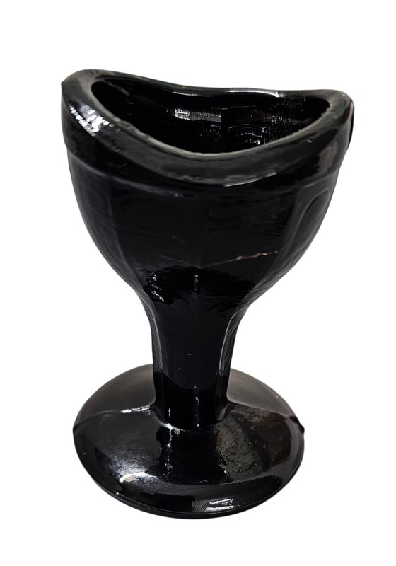 Black Vintage 8 Panel Round Footed  Base Eye Wash Cup *As Is Scratched