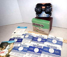 Vintage View-Master Model E with 18 Reels and Original Box- Wonders of the World