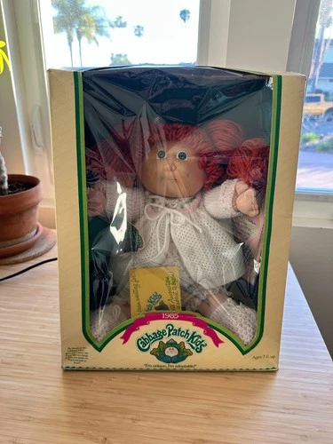 1985 Cabbage Patch Kids Girl Doll 2 Dimples 2 Ponies Red Hair Green Eyes NRFB