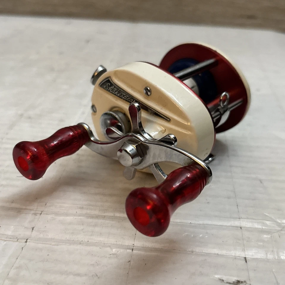 Carrete de pesca Shakespeare 1975 Bicentenario Baitcaster con eje todos los metales FUNCIONA Foto 2 de 4