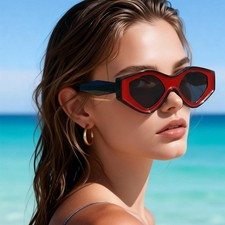 Geometric Triangle Chunky Men Women Sunglass with 400UV Polycarbonate Lens