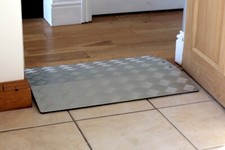 R010-600 Threshold Access Wheelchair Ramp Lightweight Portable 600mm