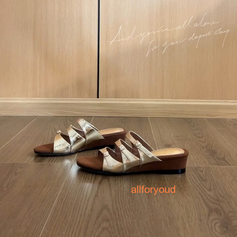 PANTOFOLA D’ORO Pantofola Donna Moda Estate 2024 Francese Argento Zeppe Infradito