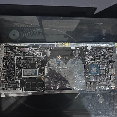 MSI Summit E16 Flip A13VET / Prestige A13VE Motherboard - i7 1360P RTX 4050