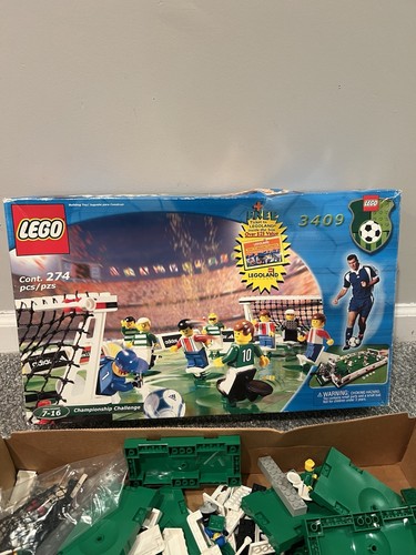 LEGO 3409 Soccer Championship Challenge 100% COMPLETE with Box - Picture 2 of 3