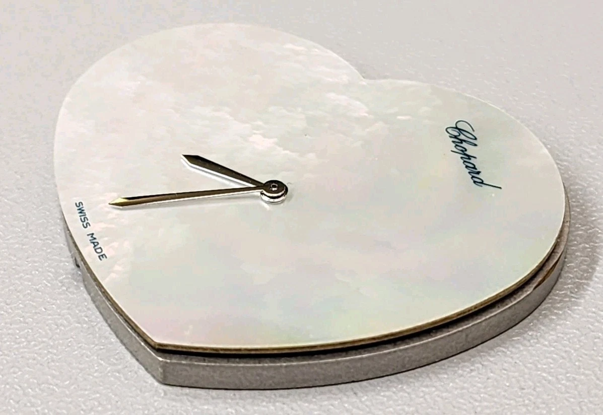 Chopard — CHOPARD HAPPY SPIRIT LOVE WHITE MOP DIAL CAL 976.001 QUARTZ WATCH MOVEMENT