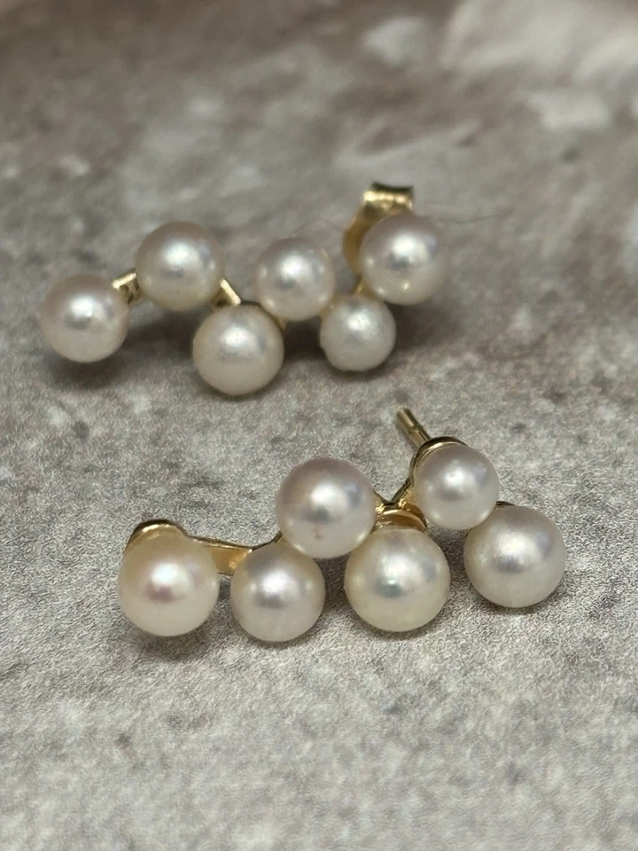 Pendientes de uva de perlas Mikimoto reutilizados Foto 2 de 4