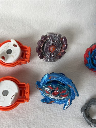 S109 - 3x Beyblade Kreisel - 2 Aufzieher - Kampf - Arena - Spielzeug - Bild 3 von 4