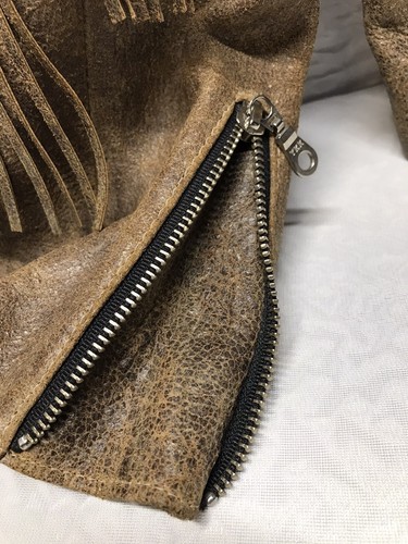 Tribe America giacca vera pelle frange ossa di bufalo nichel nativi uomo USA - Foto 12 di 14