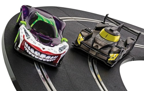 Scalextric Batman Joker Racing Set Scale Wireless Spark Plug 1:32 Scale C1415M - Picture 5 of 7