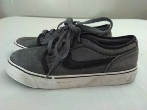 nike toki canvas