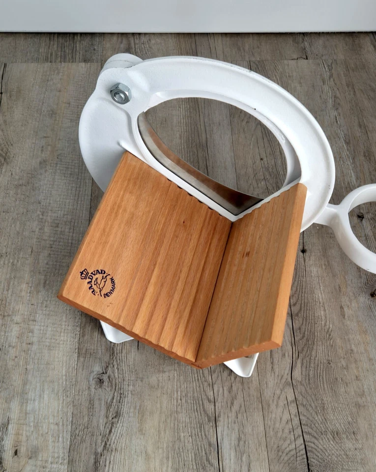 weiße dänische Raadvad Brotschneidemaschine / Allesschneider - toller Zustand ! - Bild 3 von 4