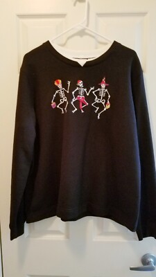 Halloween Sweatshirt XL Womans White Stag Skeletons 16/18 Black
